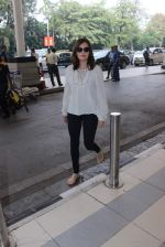 Dia Mirza snapped at domestic airport on 7th Jan 2016